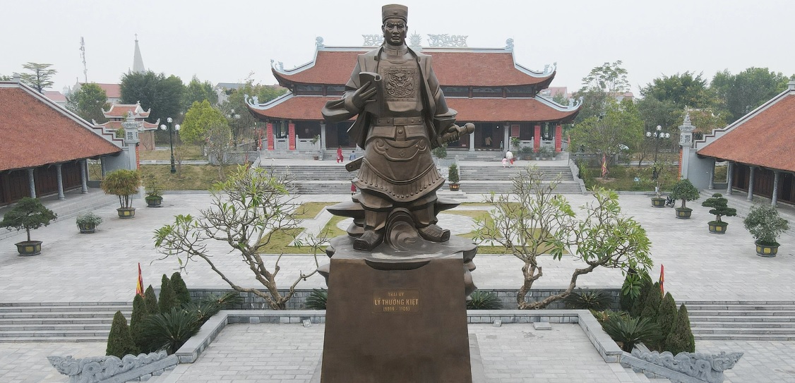 Điểm du lịch đền thờ Thái úy Lý Thường Kiệt